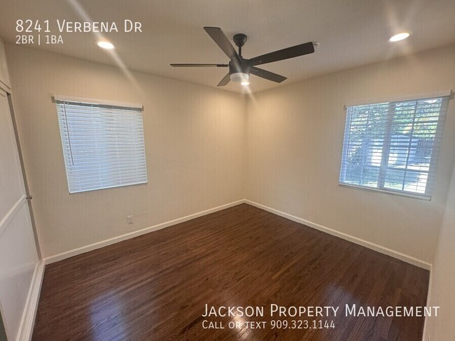 Building Photo - TWO BEDROOM IN RIVERSIDE