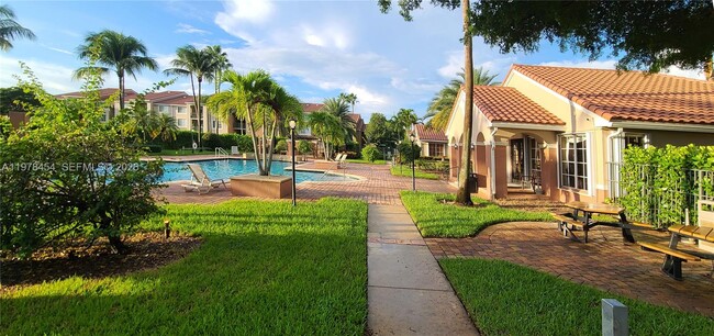 Building Photo - 7808 Sonoma Springs Cir