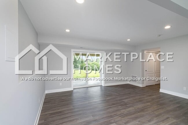 Building Photo - 3518 Alpha Ct
