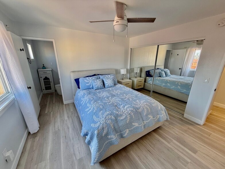 Bedroom 1 - 72 The Strand