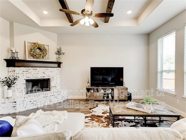Building Photo - 1612 Town Creek Cir