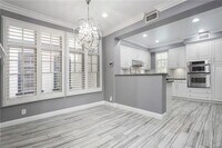 Building Photo - 2682 Bungalow Pl