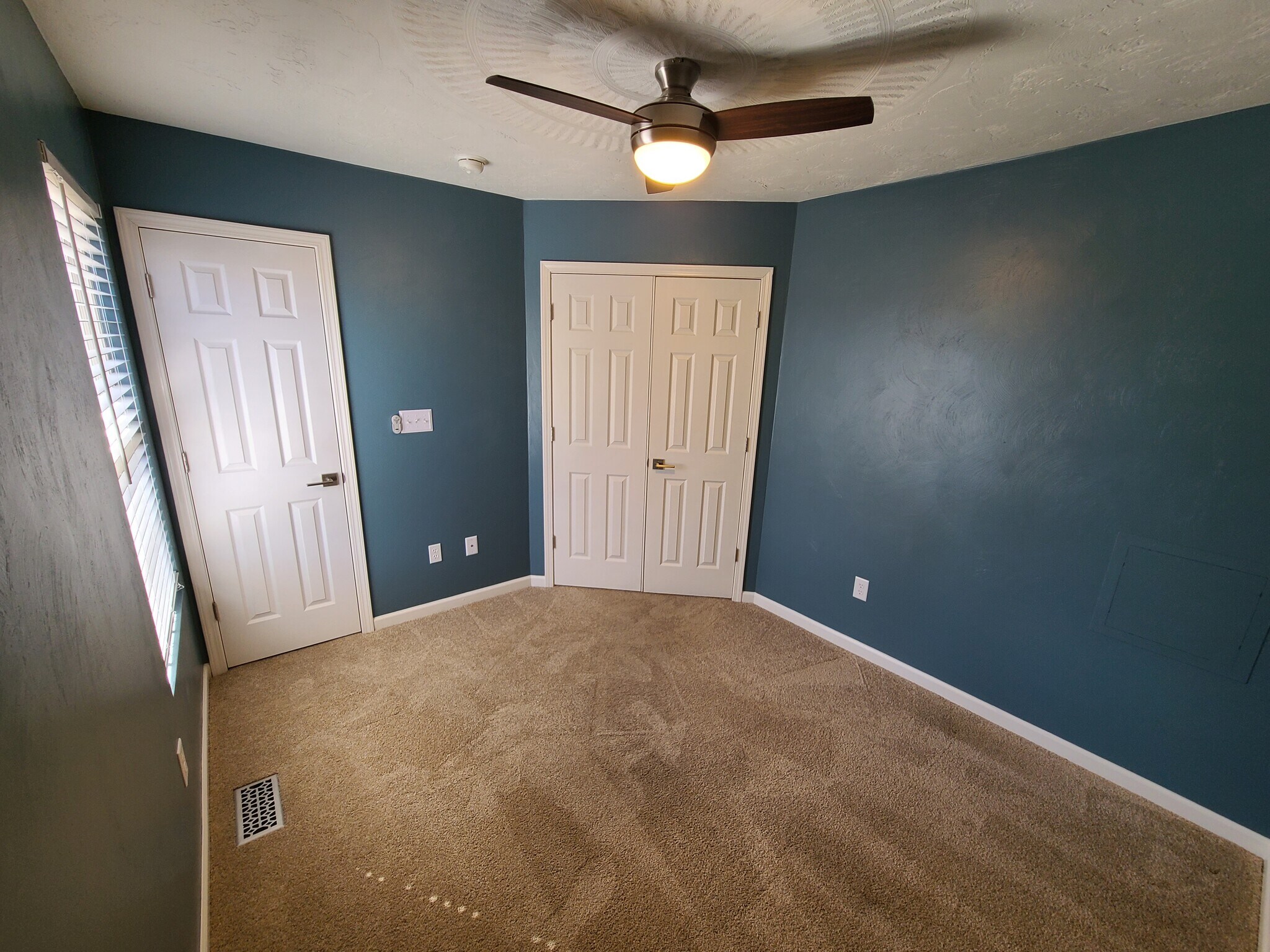 Building Photo - 1501 Archbold Ave NE