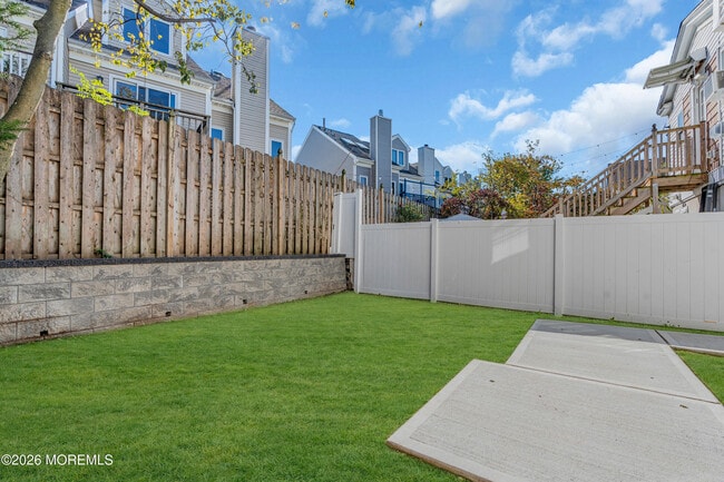 Building Photo - 39 Sea Drift Ave