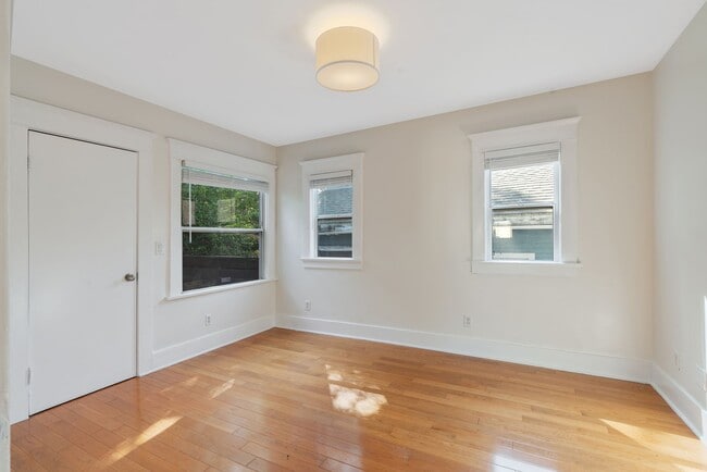 Building Photo - Stylish 2-Bedroom Retreat with Private Yar...