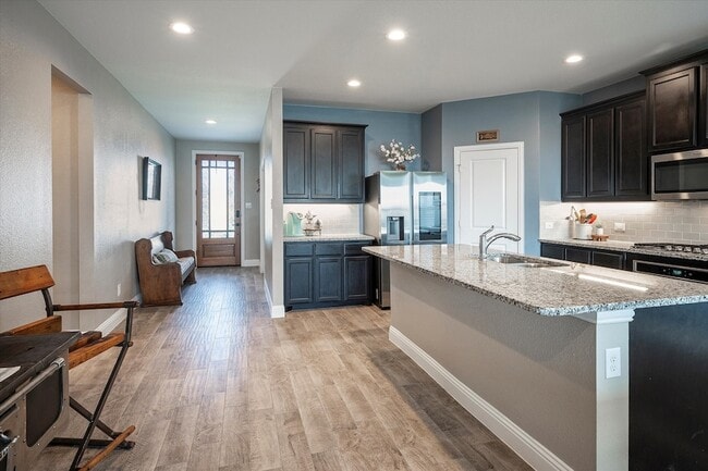Building Photo - 1202 Alderwood Dr
