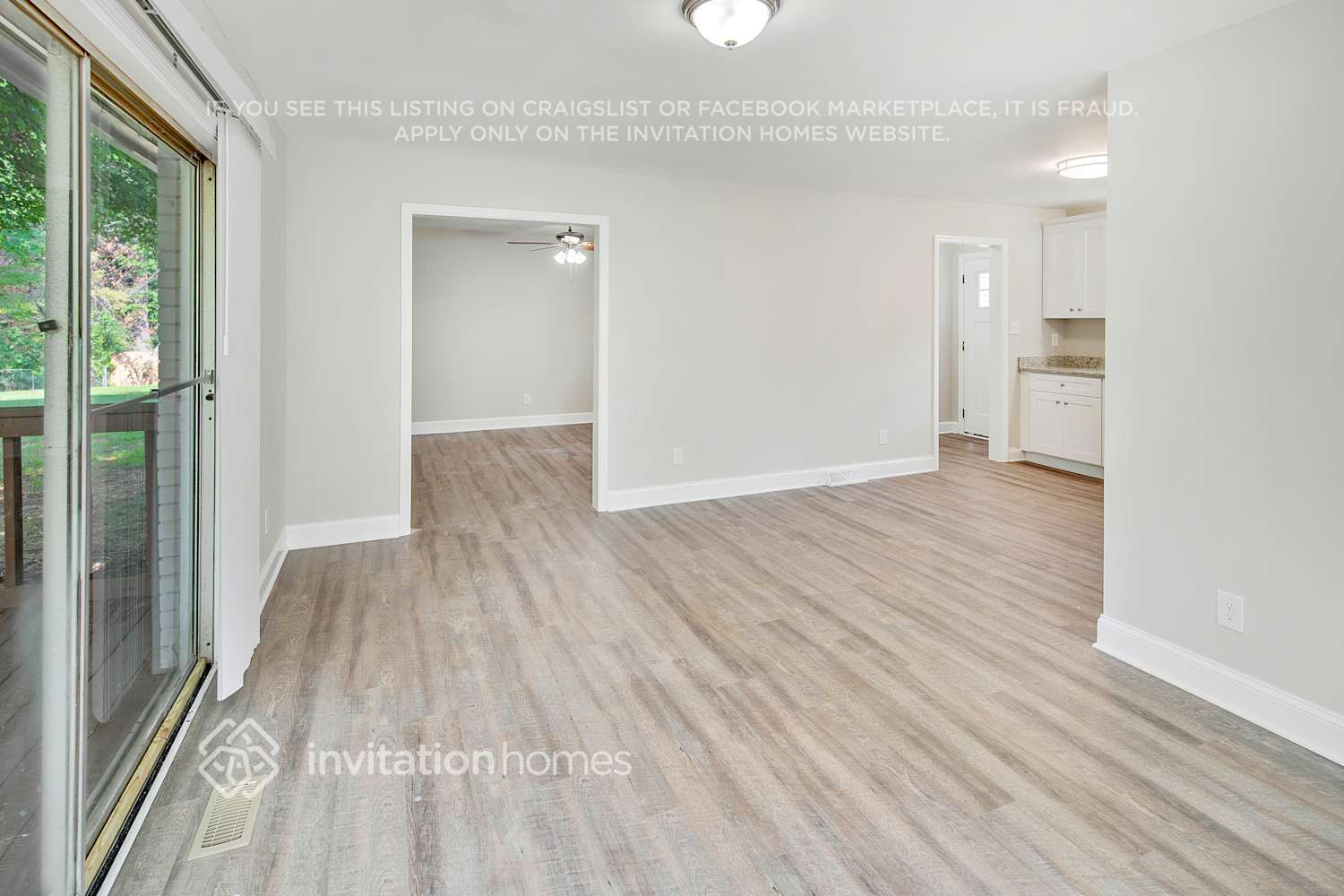 Building Photo - 5009 Brooktree Dr