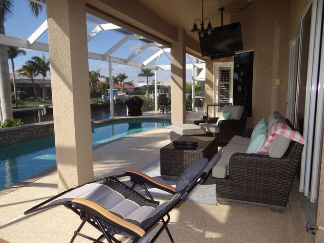 Building Photo - AVAILABLE 2027 SEASON!  TOP OF THE LINE PUNTA GORDA ISLES POOL, SALTWATERFRONT HOME FOR RENT! $74...