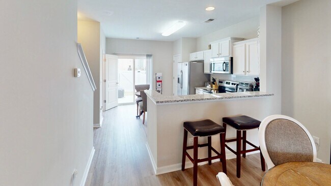 Building Photo - 13445 Calloway Glen Dr