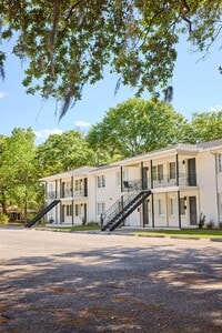 Building Photo - River Front Apartments