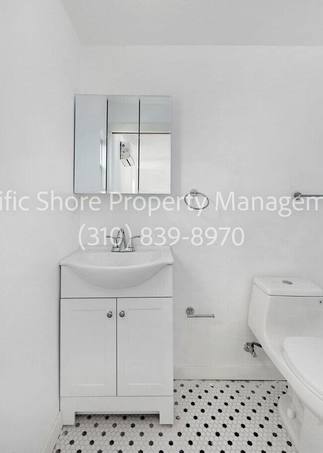 Building Photo - Coolidge Apartments