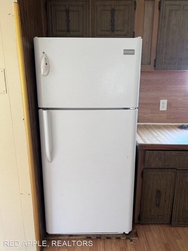 Building Photo - 3 br, 2 bath House - 601 Chapel Hill Rd