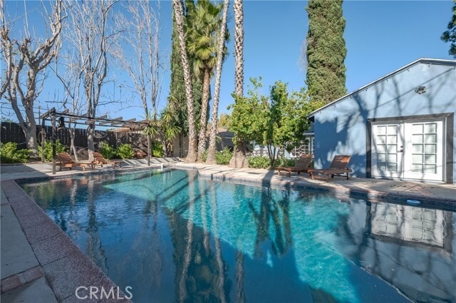 Building Photo - 20852 Kittridge St