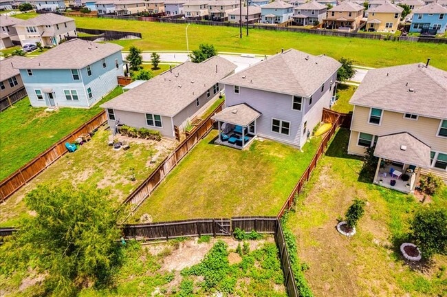 Building Photo - 190 Sandy Path