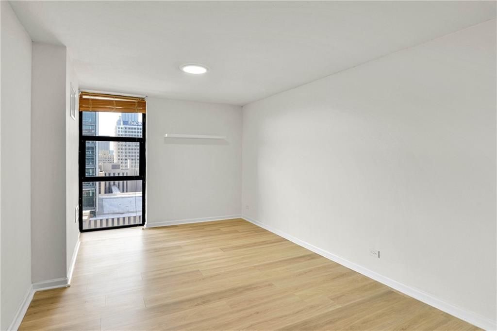 Building Photo - 620 Peachtree St NE