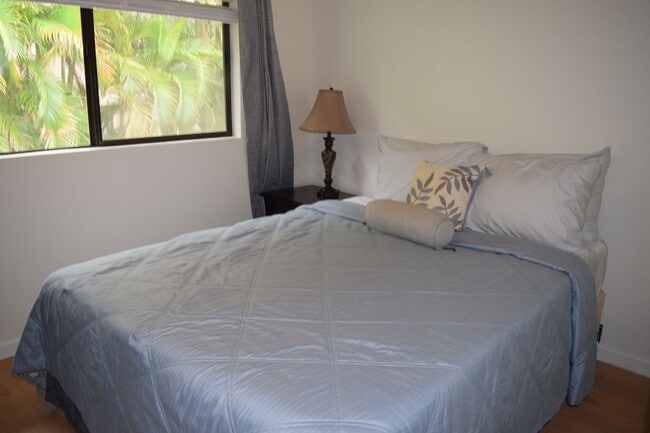 Building Photo - Kihei Shores F208 2 bd. 2 ba. furnished unit. Available June 15th or July 1st