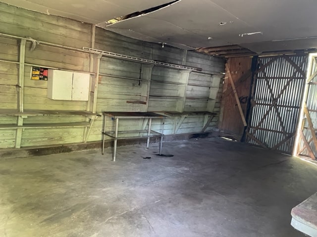 Building Photo - 300 E Highland Dr