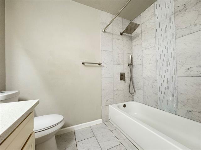 Building Photo - 901 Fiero Dr