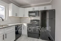Building Photo - 4922 N 35th St
