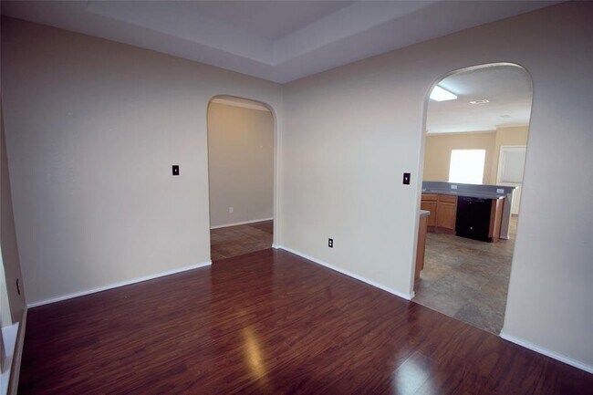 Building Photo - 1019 N Teal Estates Cir