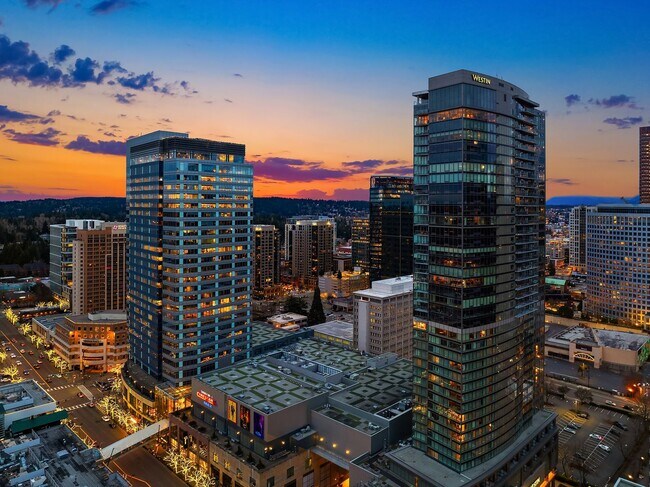 Building Photo - 650 Bellevue Way NE