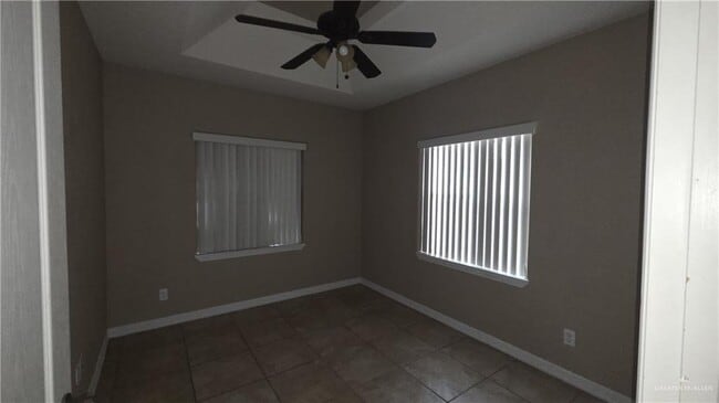 Building Photo - 6 S 17th St