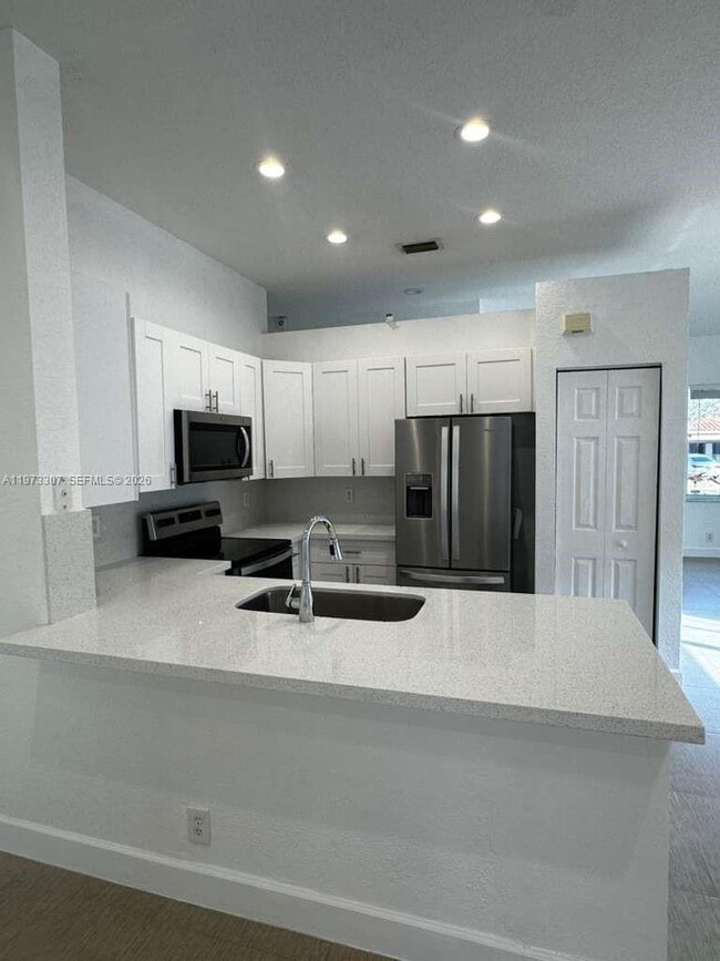 Building Photo - 1761 Aspen Ln