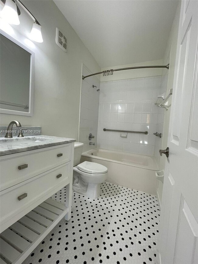 Building Photo - 5440 NW 107th Ave