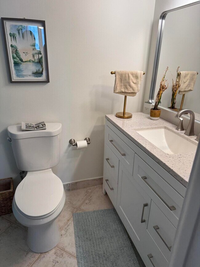 Building Photo - 5951 Wellesley Park Dr