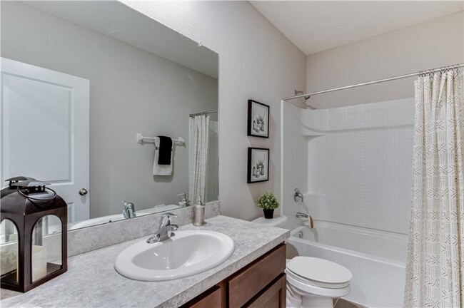 Building Photo - 3227 Pleasant Willow Ct