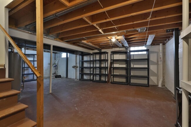 Building Photo - 453 Buckhorn Ct