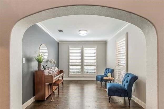 Building Photo - 4640 Desert Willow Dr