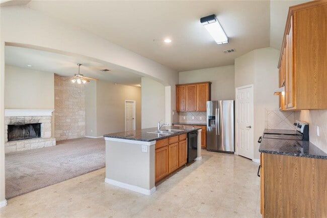 Building Photo - 1155 Star Meadow