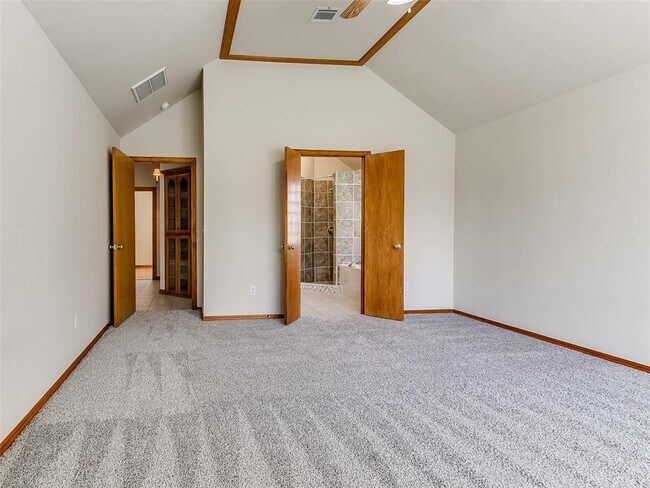Building Photo - 5501 Lanceshire Ln