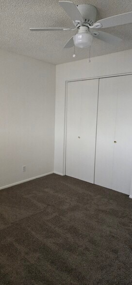 Building Photo - 7913 E Kimsey Ln