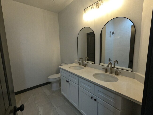 Building Photo - 5334 Rapido Rd