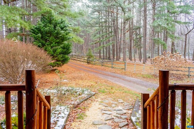 Building Photo - 11441 Old Lawyers Rd