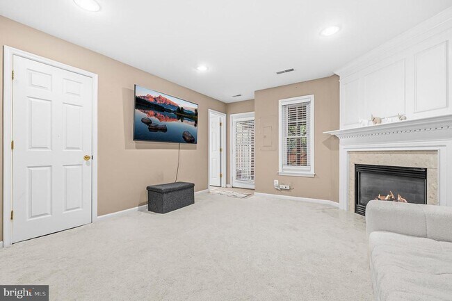 Building Photo - 13967 Gill Brook Ln