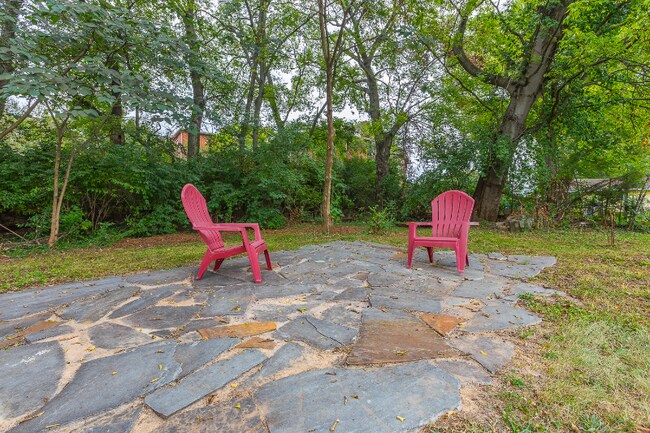 Building Photo - 3311 Tarlton Ave