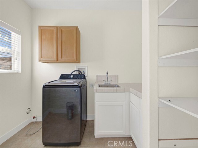 Building Photo - 2575 Rale Dr