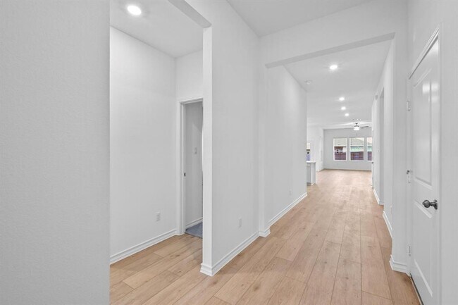 Building Photo - 1617 Dove Rnch Rd