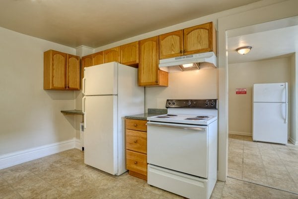 Building Photo - 911 4th St