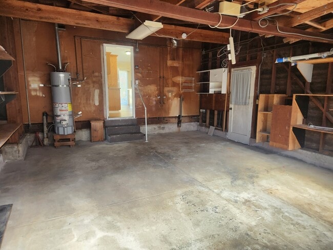Building Photo - 160 Sheryl Dr