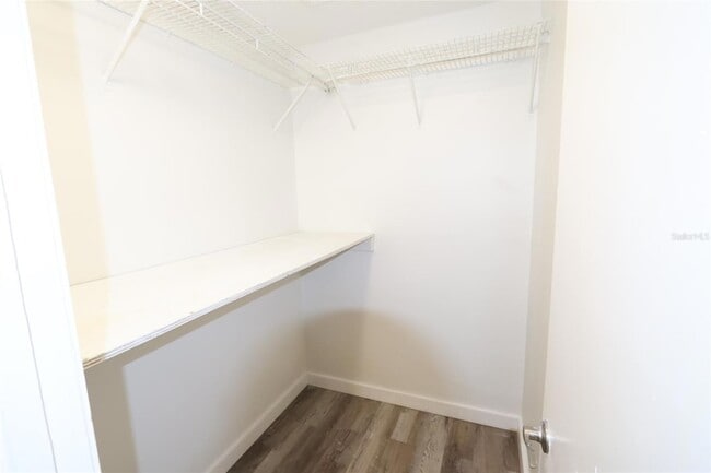 Building Photo - 918 S Scenic Hwy