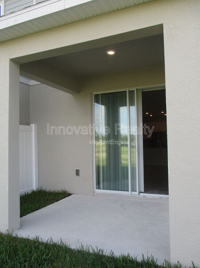 Building Photo - 12096 Scrub Palm Ln