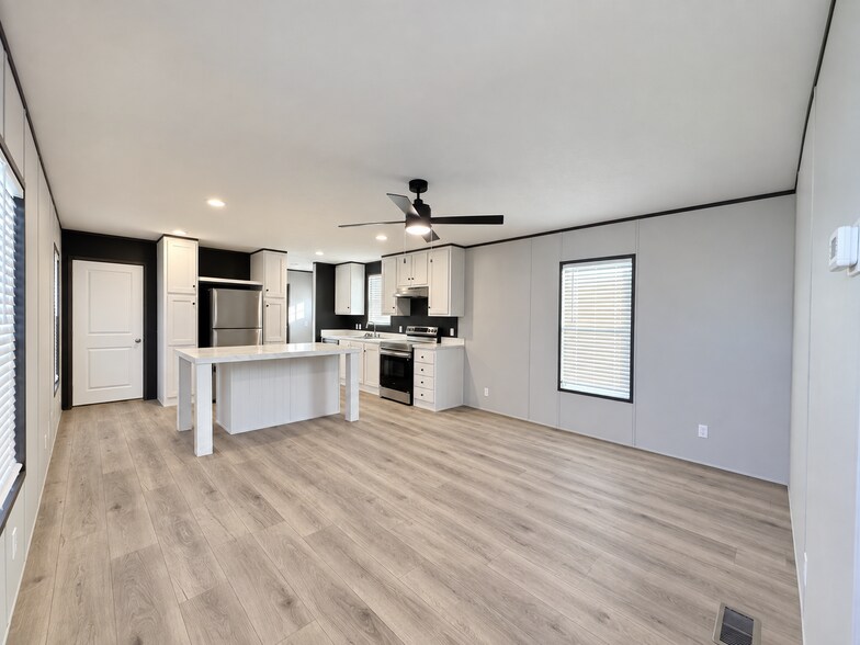 Building Photo - 110 Ponderosa Wy