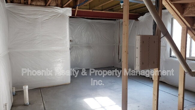 Building Photo - 337 Stone Creek Dr