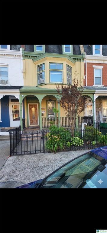 Building Photo - 1315 W Chew St