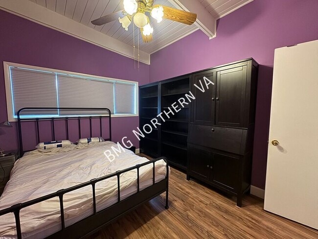 Building Photo - 7740 Donnybrook Ct