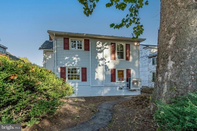 Building Photo - 81 Kingwood Stockton Rd